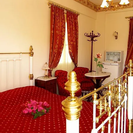 Emilia Luxury Aparthotel