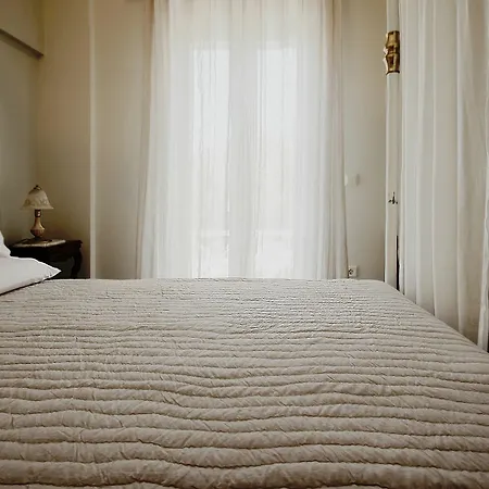 Emilia Luxury アパートホテル Mégas Yialós-Nítes