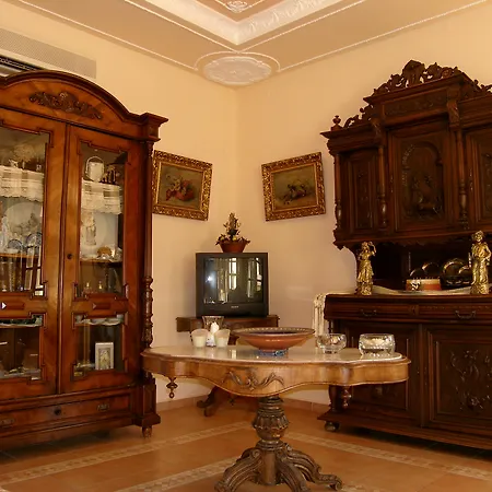 Emilia Luxury 4* Mégas Yialós-Nítes