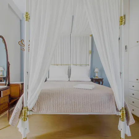 Appart hôtel Emilia Luxury 4*