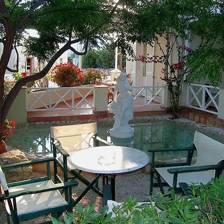 Emilia Luxury Ξενοδοχείο με διαμερίσματα Μέγας Γιαλός-Νίτες