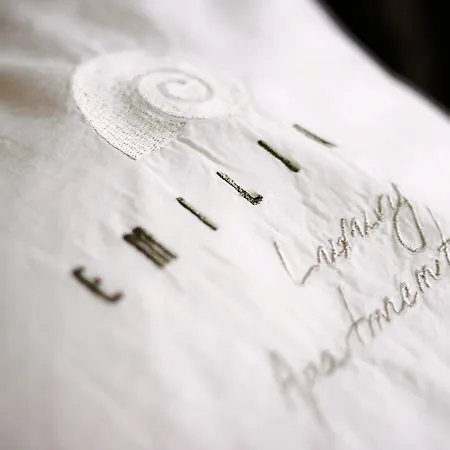 Emilia Luxury 4*
