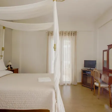 Ξενοδοχείο με διαμερίσματα Emilia Luxury