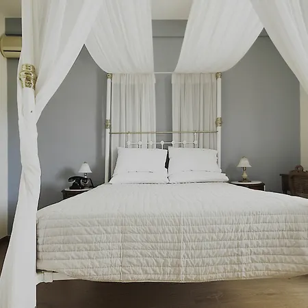 Emilia Luxury Appart hôtel 4*